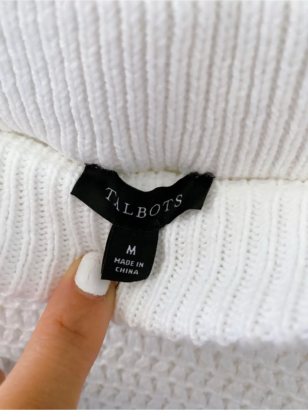 TALBOTS Cozy White Knit Midi Skirt in Soft Crochet Texture! 🐚